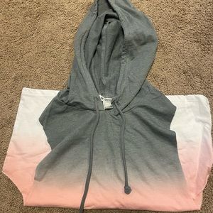 Ombré hooded muscle tank